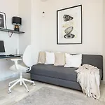 Sungardens Penthouse Apartmán *