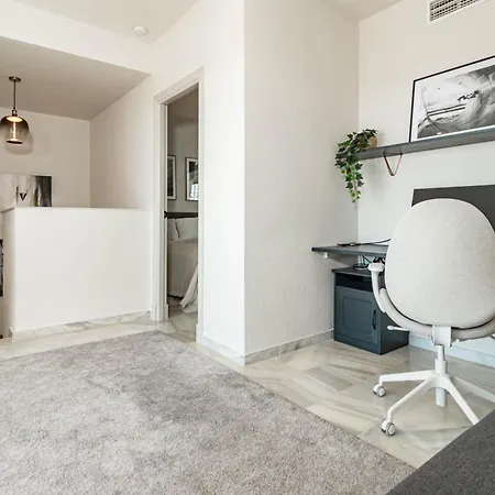 Sungardens Penthouse Apartment