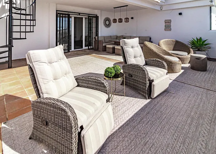 Апартаменти Sungardens Penthouse *