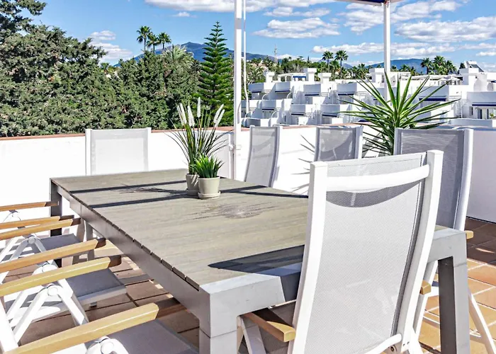 Апартаменти Sungardens Penthouse *