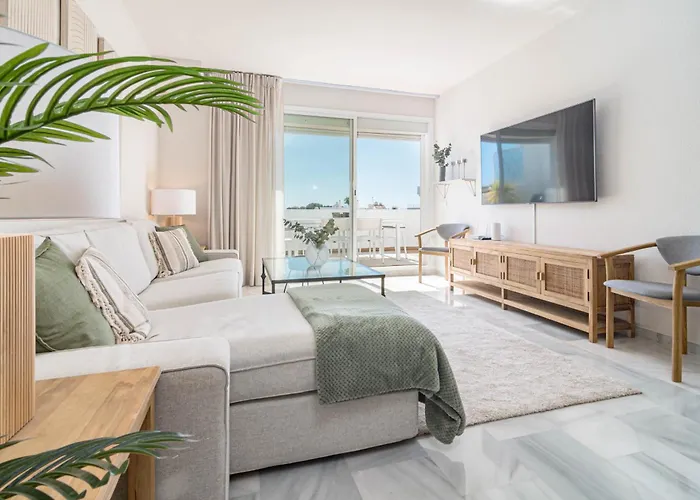 Sungardens Penthouse Естепона